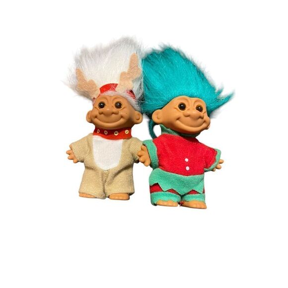 Lot of 4 Mrs. Santa Claus Caroler Reindeer Christmas Ornaments Troll Dolls - Picture 9 of 16